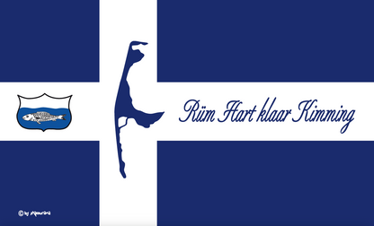 Croix de Sylt avec l'inscription « Rüm Hart – Klaar Kiming » – Identité de la mer du Nord à hisser