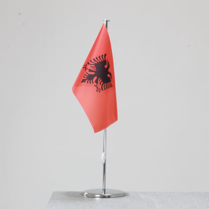Tischfahne Albanien – repräsentative Nationalflagge für den Innenbereich