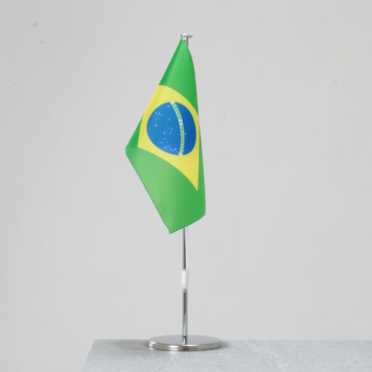 Tischfahne Brasilien – repräsentative Nationalflagge für den Innenbereich