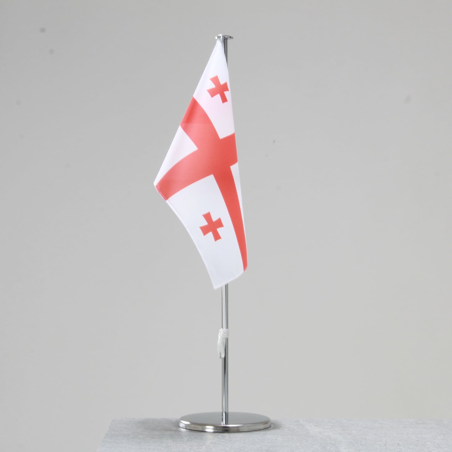 Tischfahne Georgien – repräsentative Nationalflagge für den Innenbereich