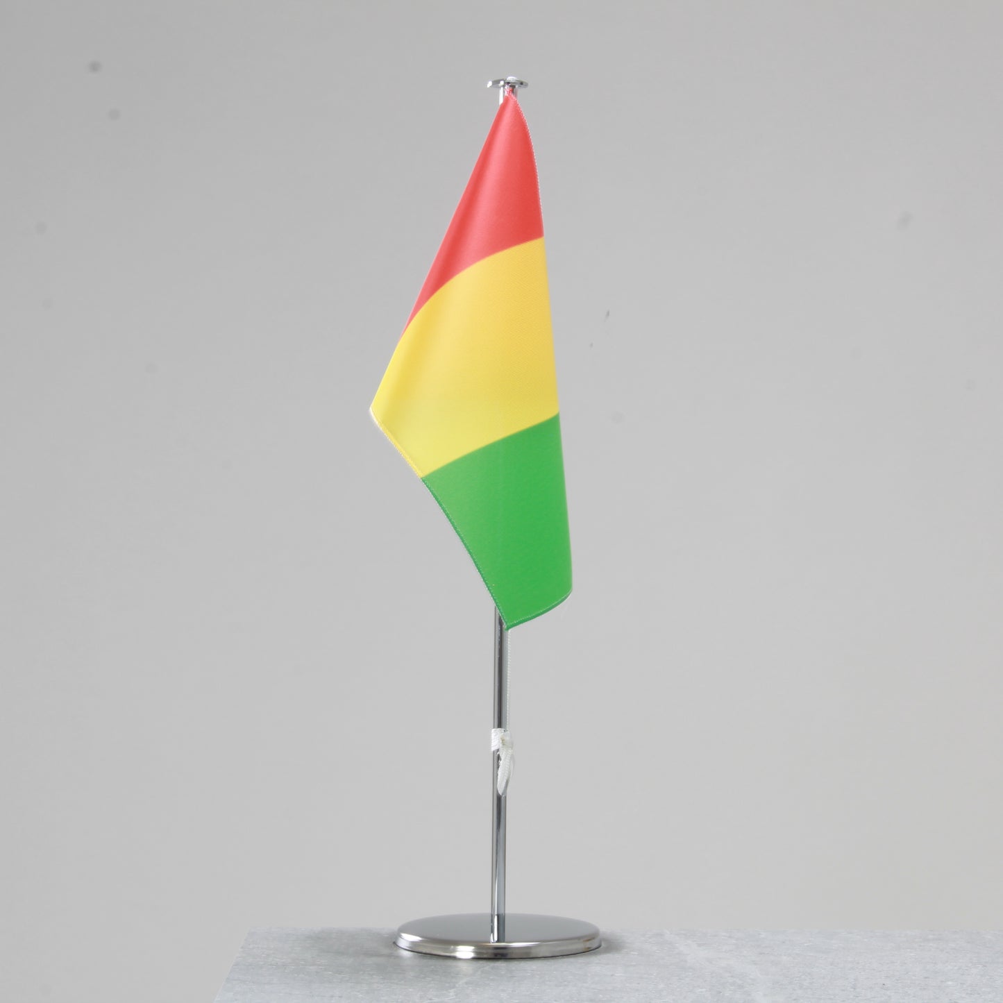 Table flag Guinea – representative national flag for indoor use