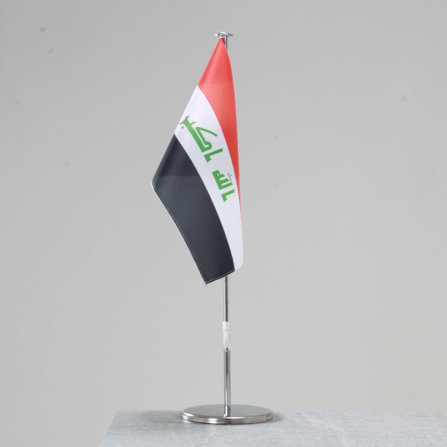 Tischfahne Irak – repräsentative Nationalflagge für den Innenbereich