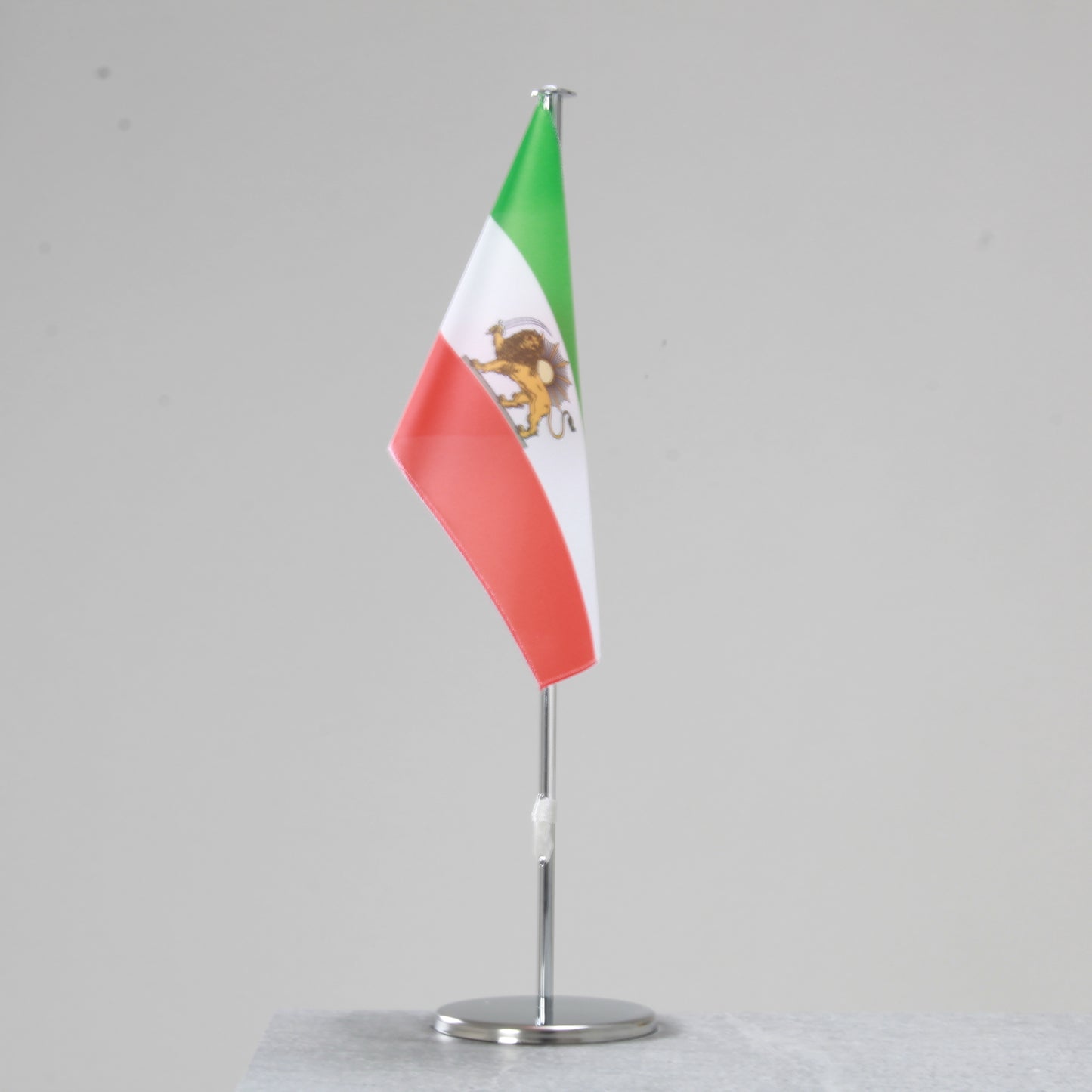 Table flag “Lion and Sun” of Iran – representative historical flag for indoor use