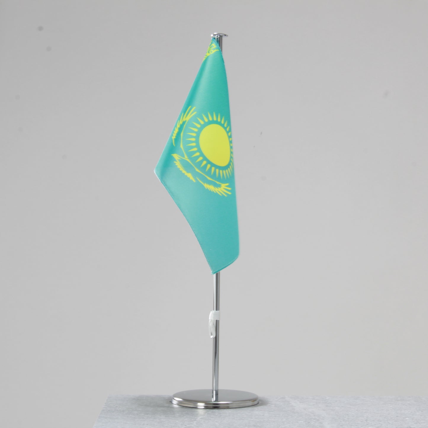 Tischfahne Kasachstan – repräsentative Nationalflagge für den Innenbereich