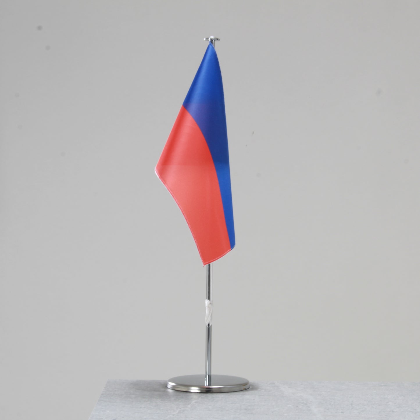 Tischfahne Haiti – repräsentative Nationalflagge für den Innenbereich