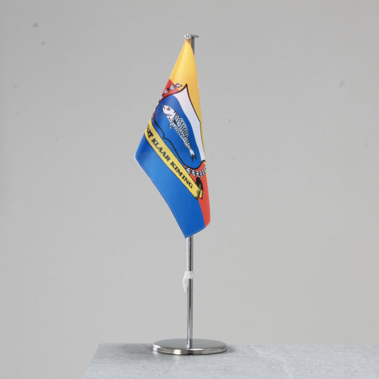 Tischfahne „Rum Hart 1905“ – historisches Friesisches Wappenmotiv für den Innenbereich