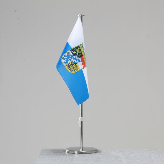 Tischfahne Bayern – repräsentative Landesflagge für den Innenbereich