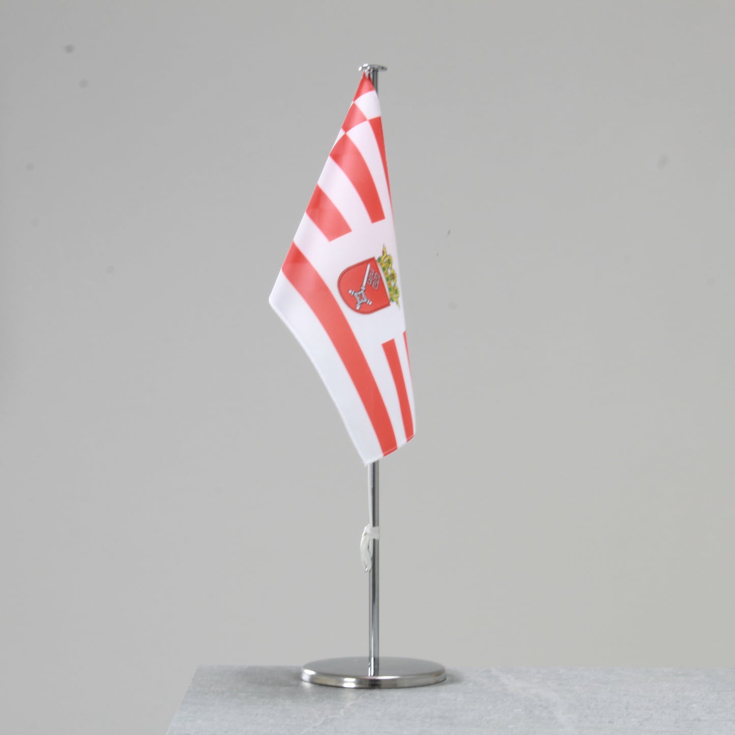 Tischfahne Bremen – repräsentative Landesflagge für den Innenbereich