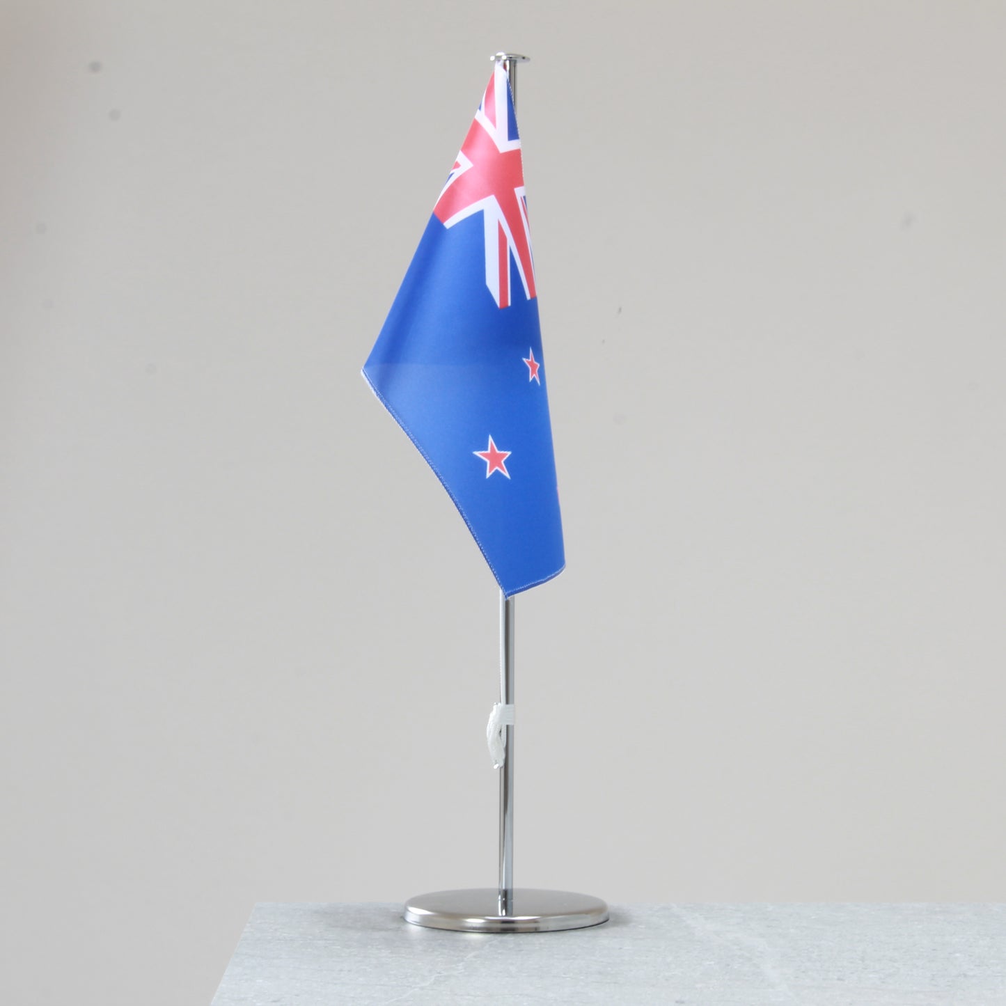 New Zealand table flag – representative national flag for indoor use