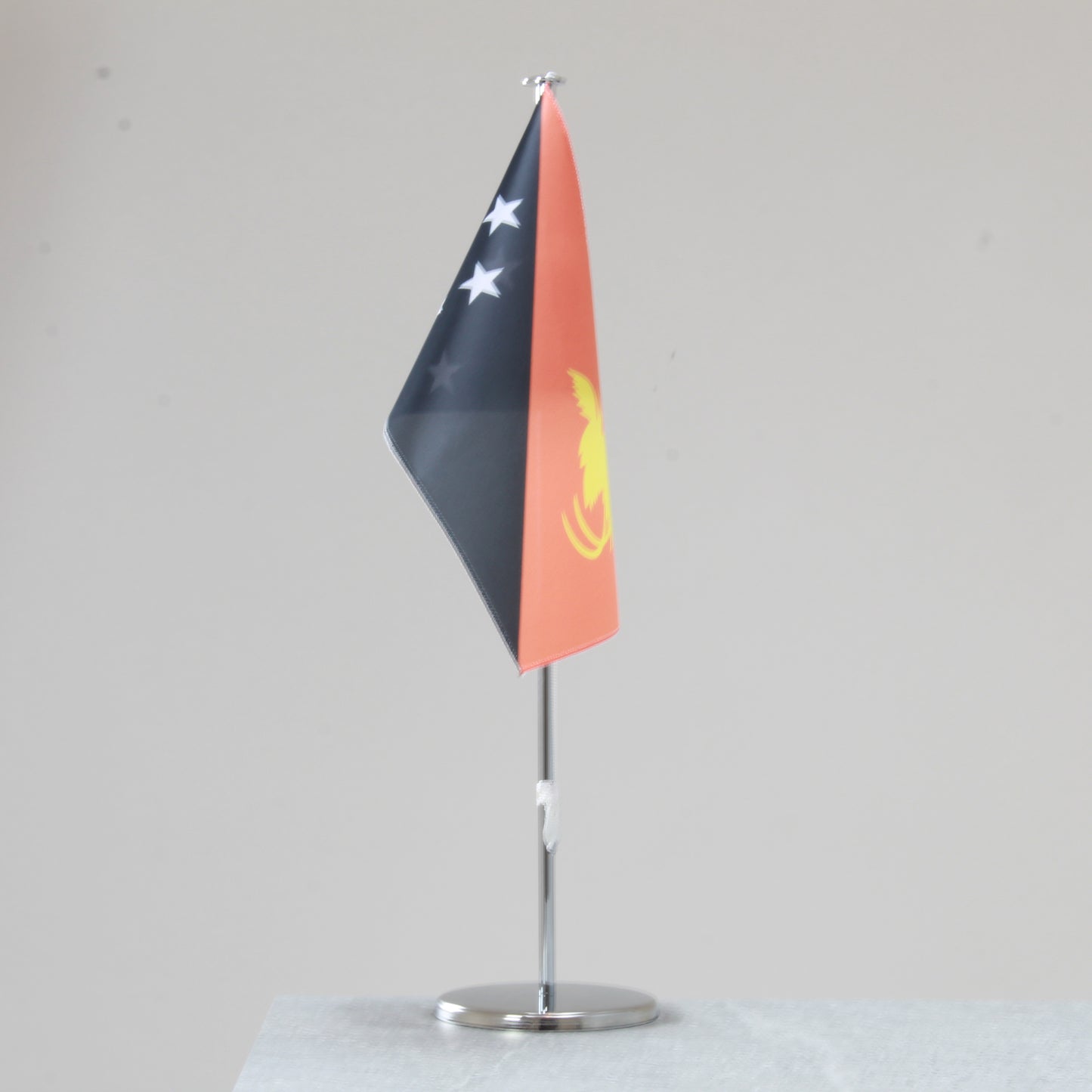 Tischfahne Papua-Neuguinea – repräsentative Nationalflagge für den Innenbereich