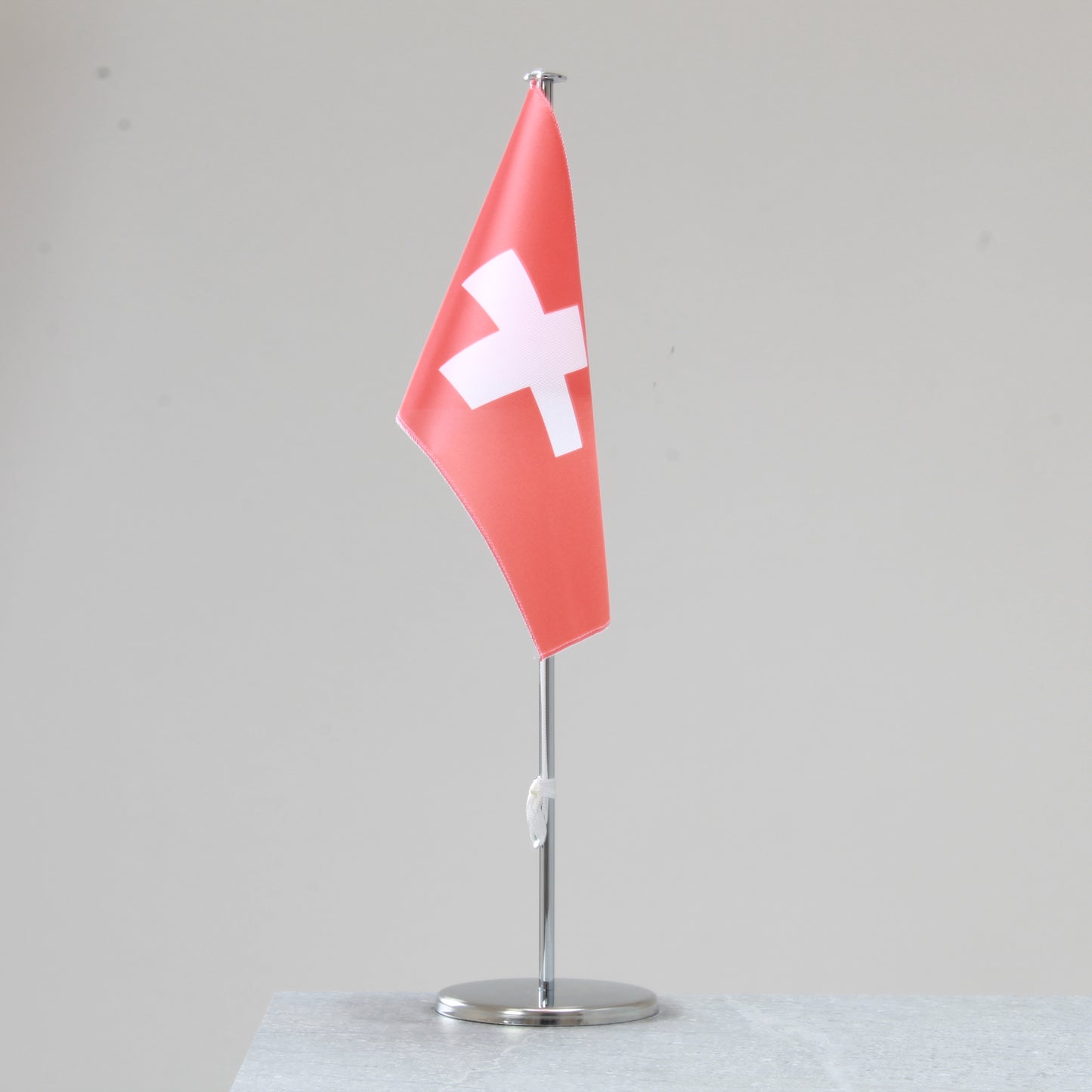 Tischfahne Schweiz – repräsentative Nationalflagge für den Innenbereich