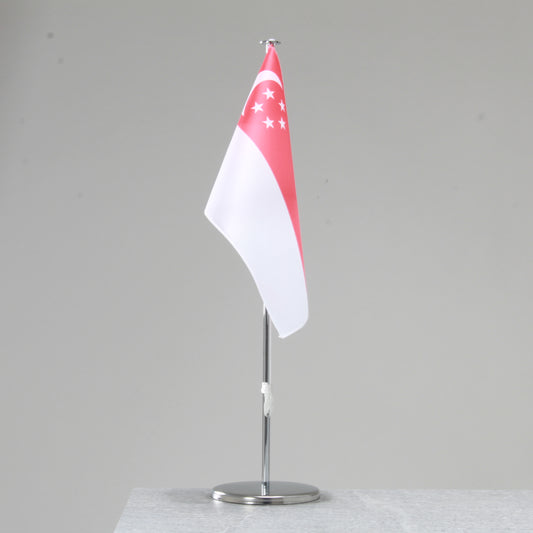 Singapore table flag – representative national flag for indoor use