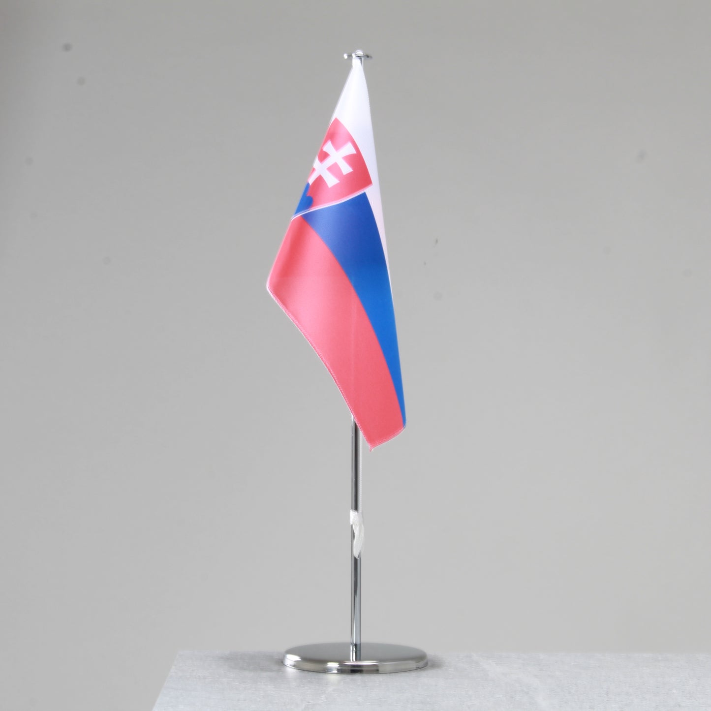 Tischfahne Slowakei – repräsentative Nationalflagge für den Innenbereich