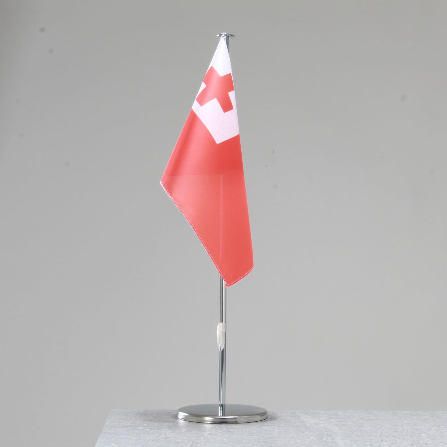 Tonga table flag – representative national flag for indoor use