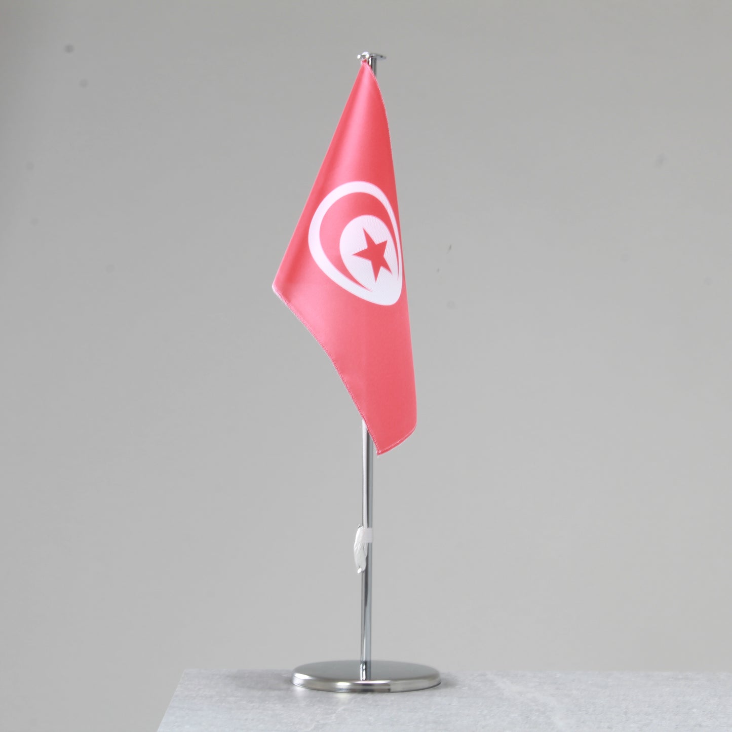 Table flag Tunisia – representative national flag for indoor use